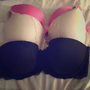 32dd VS Bra Bundle